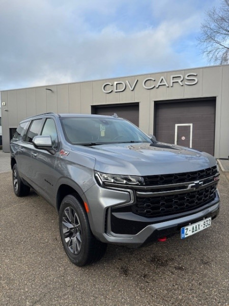 Chevrolet suburban z 71  5 plaatsen lichte vracht € 45995 netto