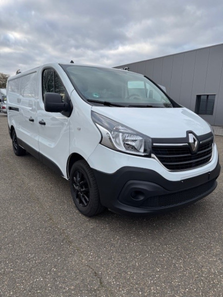 RENAULT TRAFIC L2 H 1 netto prijs € 17995
