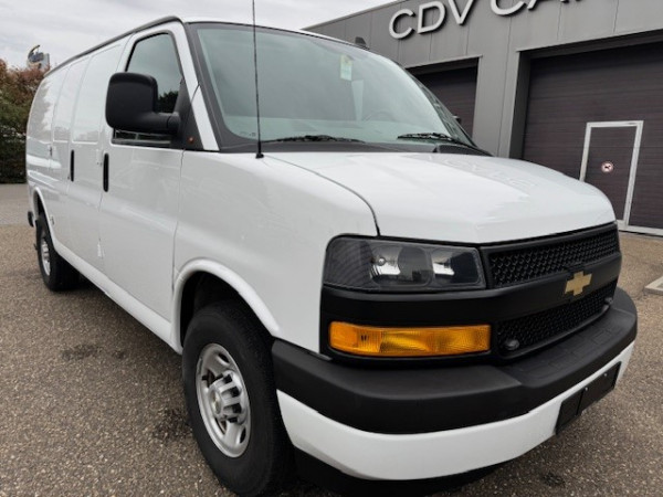 Chevrolet Express 6.6 L benzine