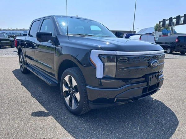 Ford F 150 Lightning netto € 79900