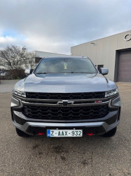 Chevrolet suburban z 71  5 plaatsen lichte vracht