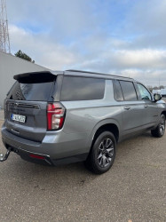 Chevrolet suburban z 71  5 plaatsen lichte vracht