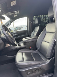 Chevrolet suburban z 71  5 plaatsen lichte vracht