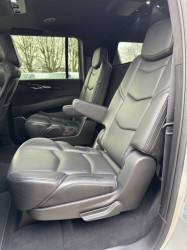 Cadillac escalade esv 4 pl lichte vracht nieuwe staat