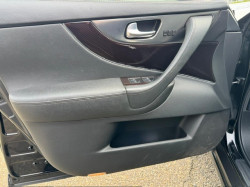 Infiniti fx 37  Lichte vracht 2 plaatsen