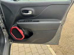 Renegade Trailhawk Plug-In-Hybrid 4xe NETTO € 18177