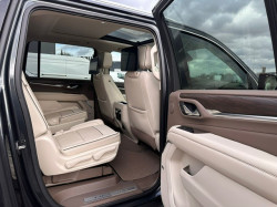 GMC SUV DENALY 4 PLAATSEN LICHTE VRACHT