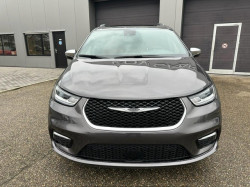 Chrysler Pacifica Hybrid Pinacle netto € 55.000