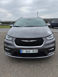 Chrysler Pacifica Hybrid Pinacle netto € 55.000