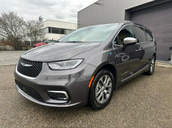 Chrysler Pacifica Hybrid Pinacle netto € 55.000