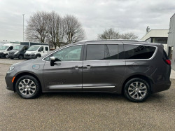 Chrysler Pacifica Hybrid Pinacle netto € 55.000