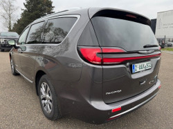 Chrysler Pacifica Hybrid Pinacle netto € 55.000