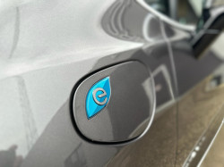 Chrysler Pacifica Hybrid Pinacle netto € 55.000