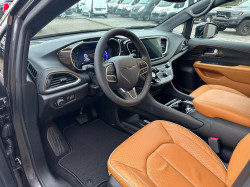 Chrysler Pacifica Hybrid Pinacle netto € 55.000