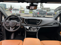 Chrysler Pacifica Hybrid Pinacle netto € 55.000