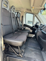 Peugeot boxer 7 plaatsen € 13995 excl btw nr 84
