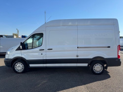 Ford Transit lengte 2 hoogte 2   € 15395 excl btw