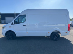 mercedes sprinter 317 automaat 2024  netto € 39995