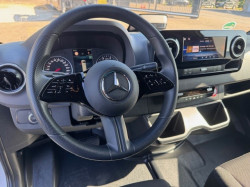 mercedes sprinter 317 automaat 2024  netto € 39995
