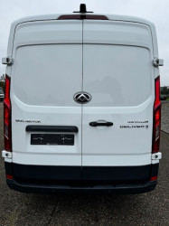 Maxus deliver 9 km 13500 !!! model 2024  NR 75  € 19495  EXCL BTW