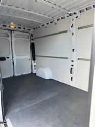 peugeot boxer l 3 h 2 km 17000 !!! netto € 20880