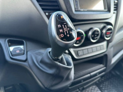 iveco daily automaat netto 32800        www.cdvtrucks.be